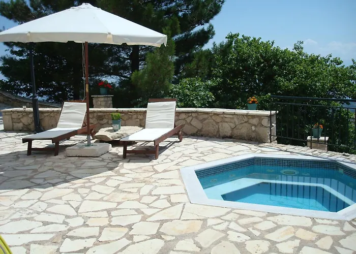 Merlot Village Lejlighedshotel Kariá